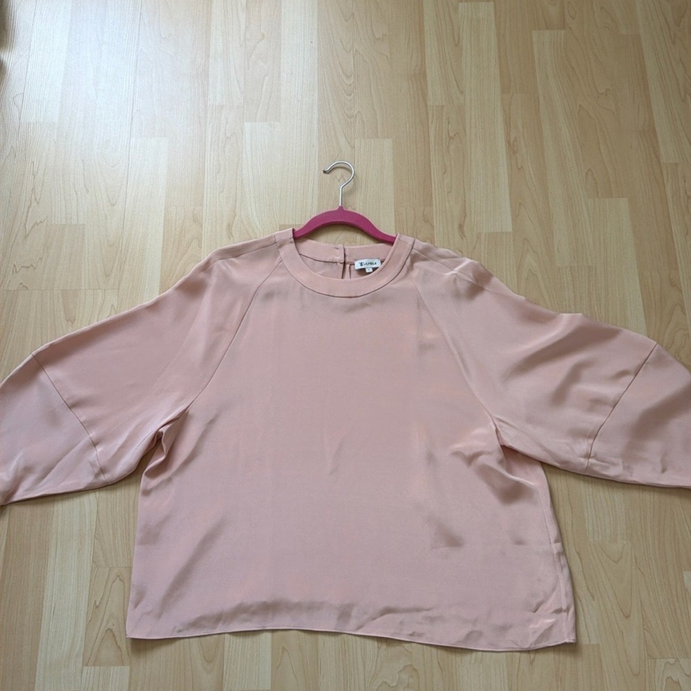 NWOT Lilysilk nude beige 100% mulberry washable silk top blouse, size 12/L - Picture 7 of 11